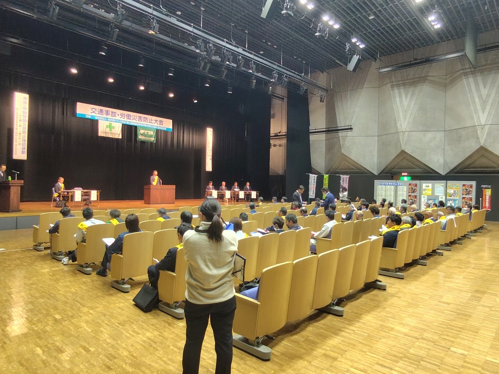 「福井県トラック協会 事故防止事例セミナー&安全環境機器展示会」に参加しました