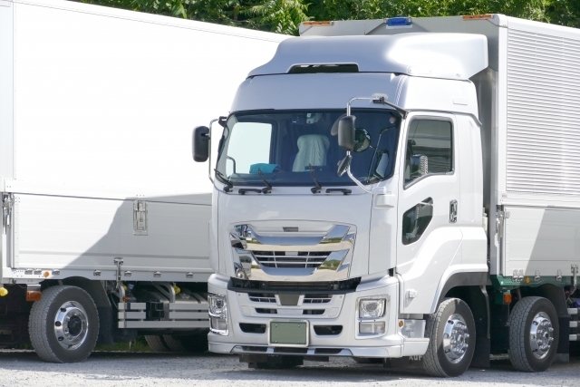 【側方衝突警報装置 義務化】に伴う「既販車への対策」とは?