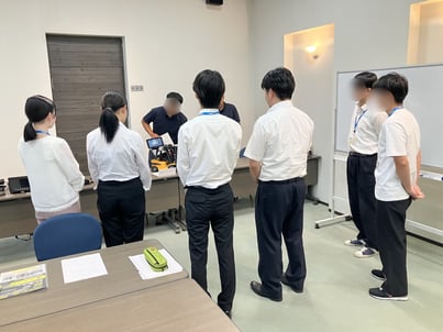 実物を用いた製品説明