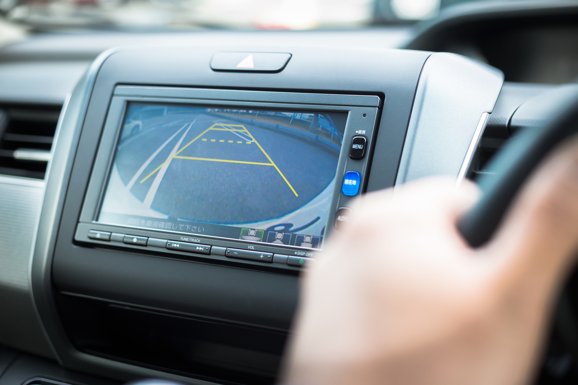 日本製トラック用バックカメラの選び方と失敗しないための注意点サムネイル画像